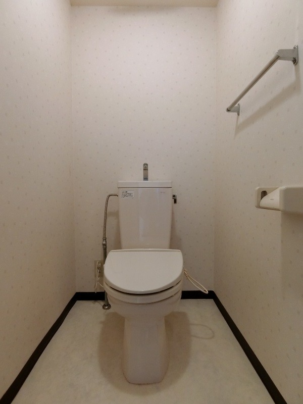 トイレ　図面と現状に相違がある場合には現状を優先