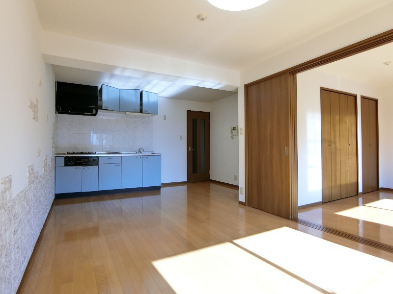 居室・リビング　図面と現状に相違がある場合には現状を優先