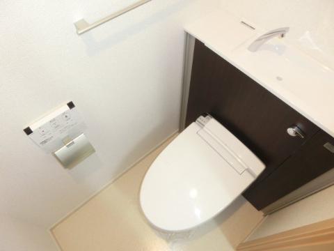 レーブ　トイレ　シャワー付トイレ（イメージ）