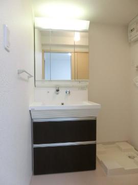 レーブ　洗面設備　洗髪洗面化粧台（イメージ）