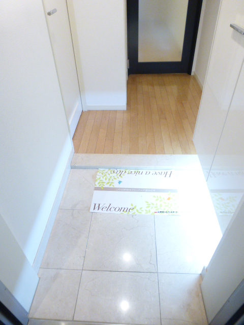 玄関　玄関※別部屋参考写真