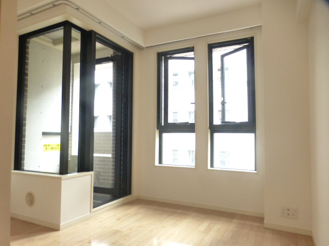 居室・リビング　内観1※別部屋参考写真