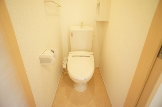 トイレ　シャワー付きトイレ