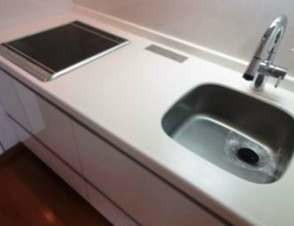 キッチン　★《見学予約受け付け中》設備充実のハイグレード賃貸マンショ