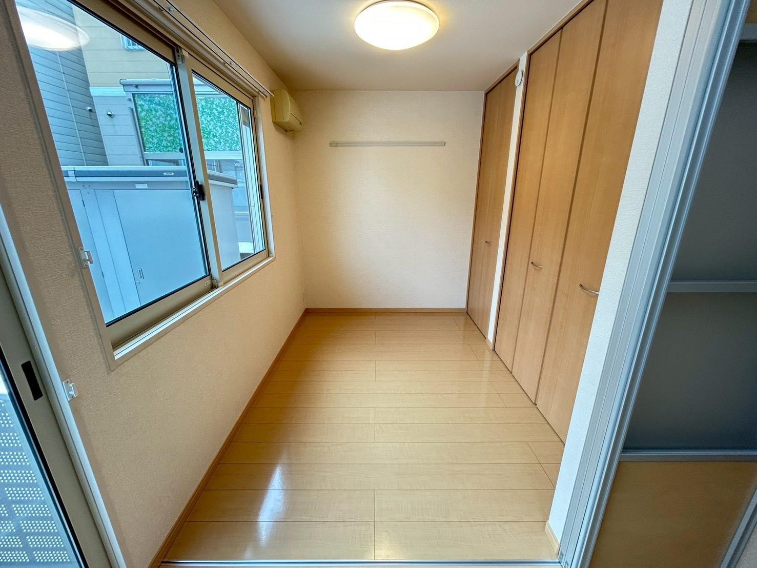 居室・リビング　洋室（同タイプ）