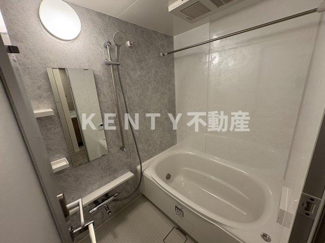 その他部屋・スペース　落ち着いて過ごせるお部屋なので、寝室にいかがでしょうか