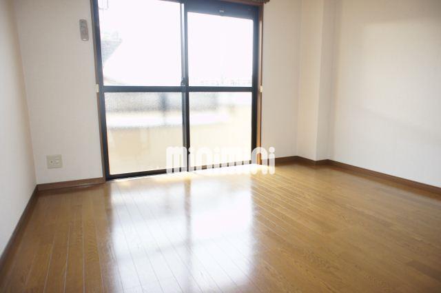 居室・リビング　洋間