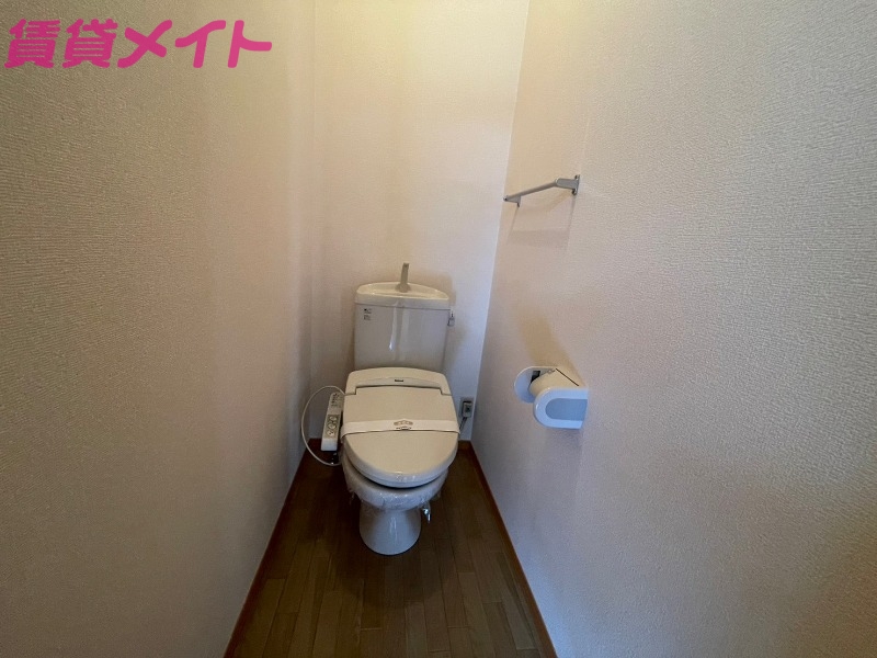 トイレ　同物件別室画像