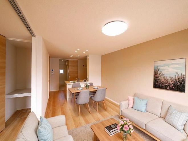 居室・リビング　CGで家具等を配置したもので家具等は含まれません