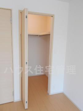 収納　クローゼット