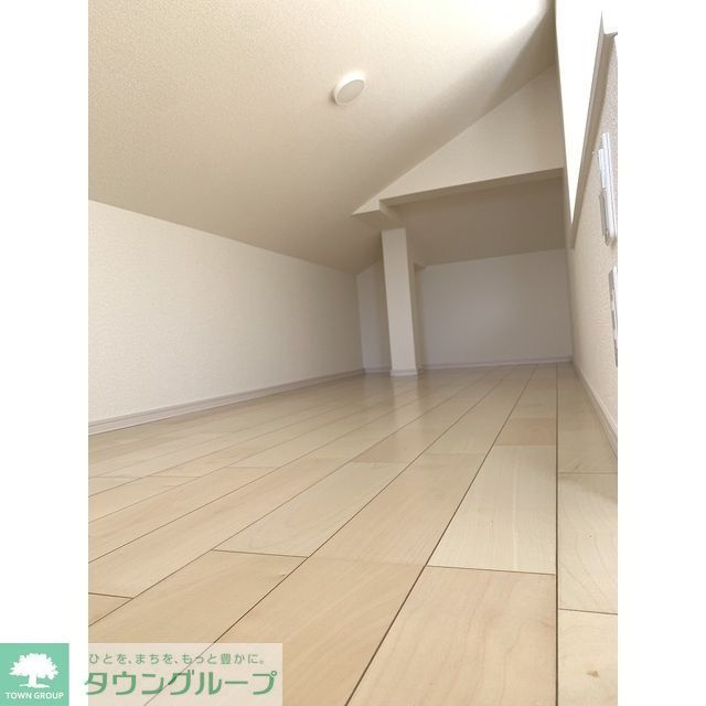 その他部屋・スペース　小屋裏