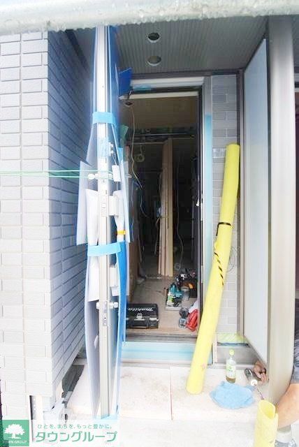 玄関　バルコニー