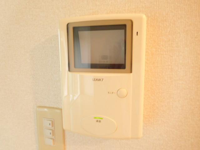セキュリティ　ＴＶ付きモニターホンも付いています。