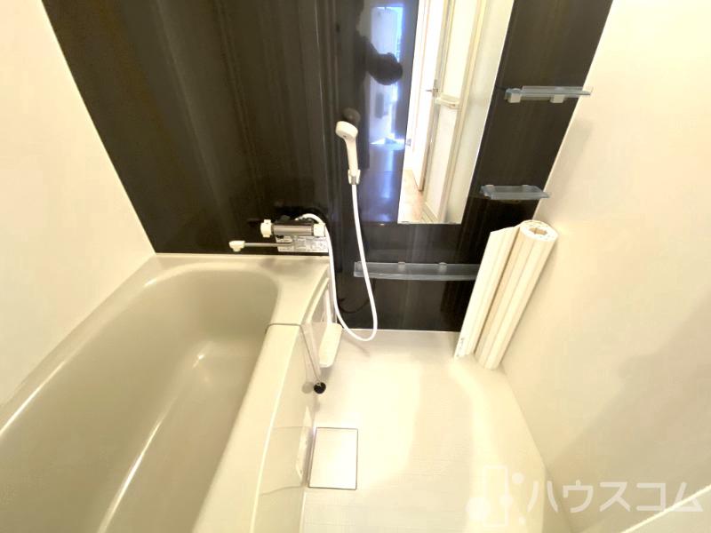 バス・シャワールーム　シングルレバーなので使い勝手良し！