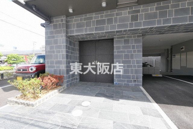 ESTONE HIGASHIOSAKAの外観写真