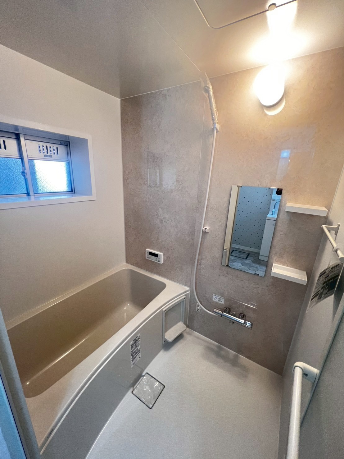バス・シャワールーム