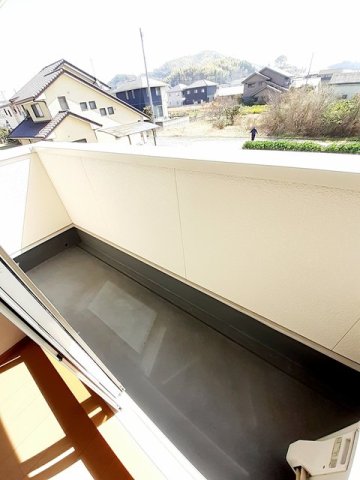 バルコニー　バルコニー付きです