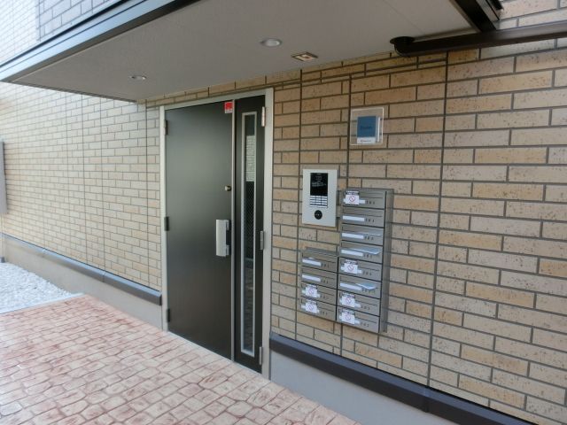 エントランス　お部屋へはこちらから