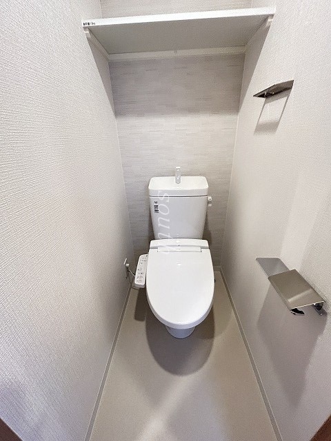 エスリード ザ・グレア大阪のトイレ写真
