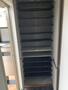 玄関　イメージ写真　収納たっぷりの下駄箱付