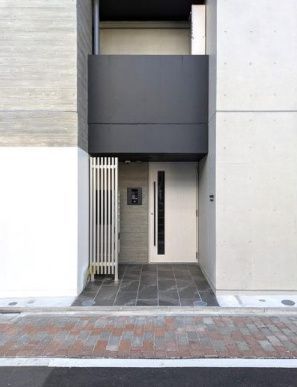 エントランス　☆共用部分☆
