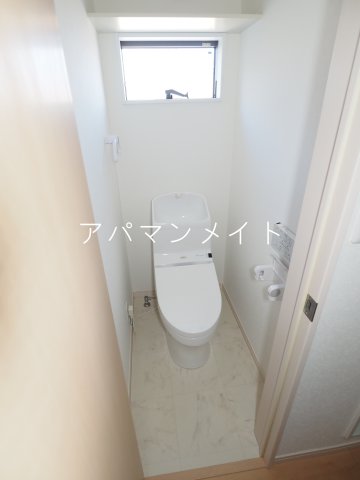 ＪＲ東海道本線 戸塚駅 徒歩8分 2階建 築9年のトイレ写真