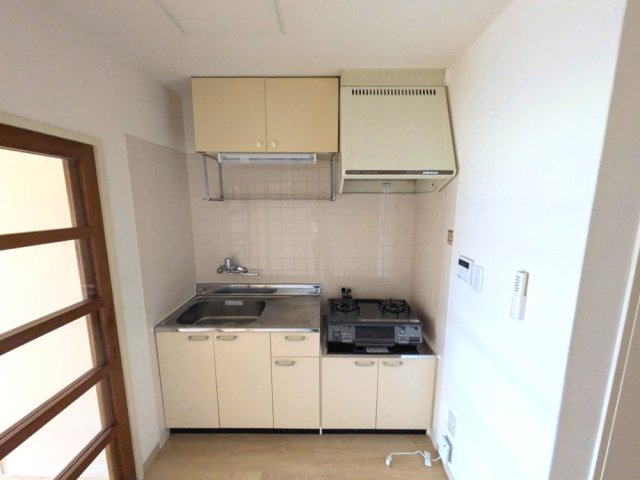 キッチン　2024年9月撮影※現況を優先致します。