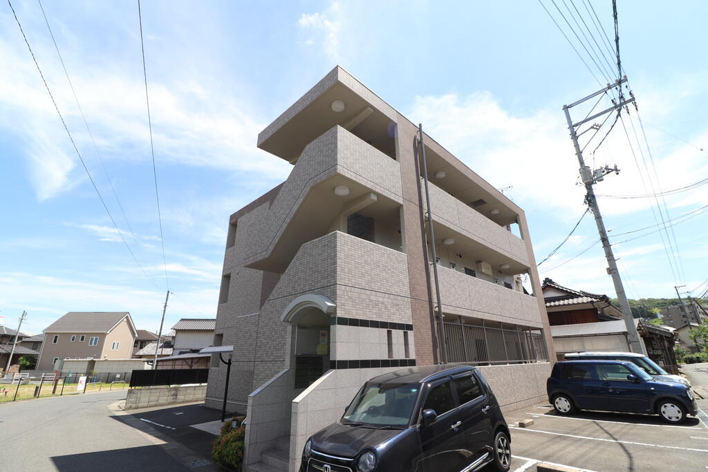 建物外観　オートロック付きです！