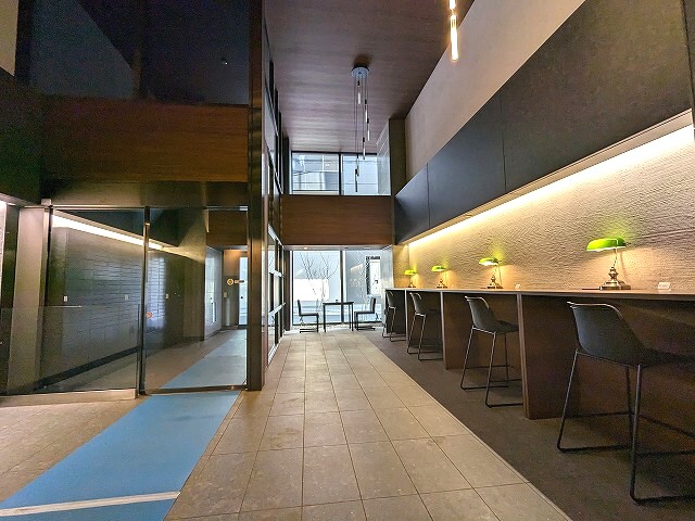 ロビー　ロビーに無料Wi-Fiあるワークスペース