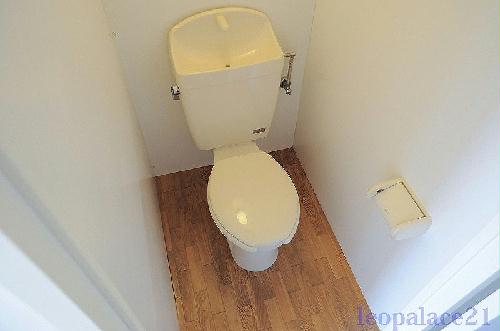 トイレ　設備・仕様は号室により異なる為、現況を優先致します。