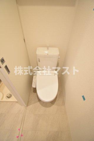 【大阪市中央区南久宝寺町のマンションのトイレ】