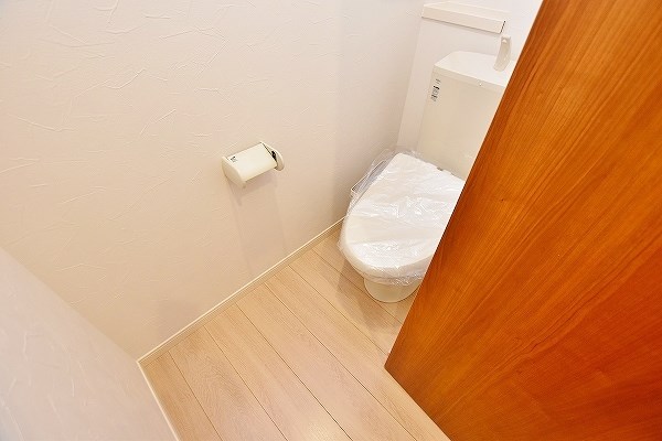 トイレ　★温水洗浄便座トイレ★