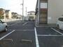 駐車場　駐車場は11台分ご用意しております。
