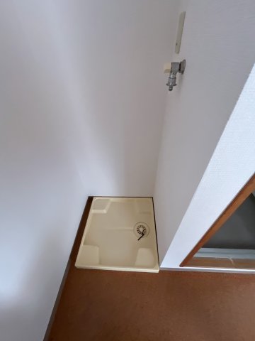 その他設備　室内洗濯機置き場です