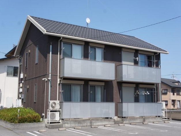 シャーメゾン・ベルAの建物外観