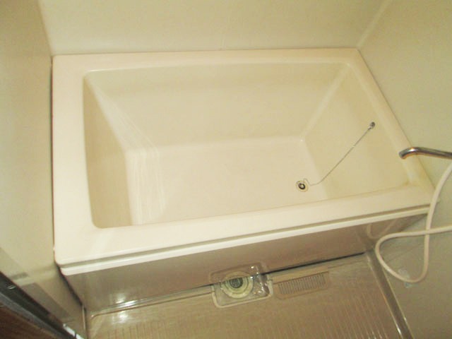 バス・シャワールーム　ゆったりバスルーム