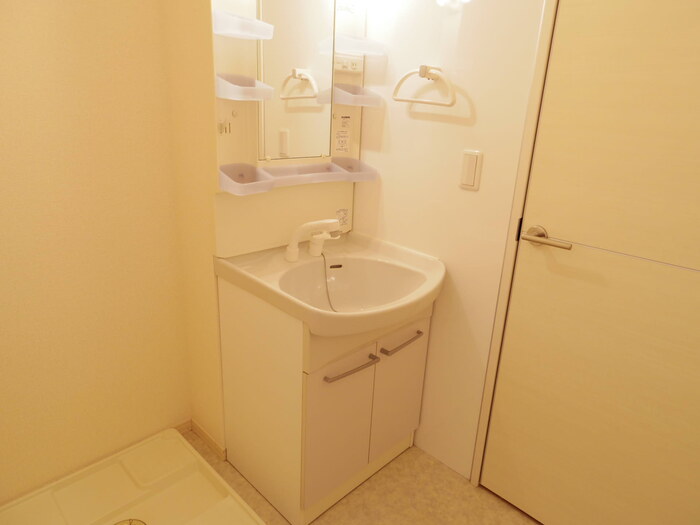 洗面設備　洗髪洗面化粧台