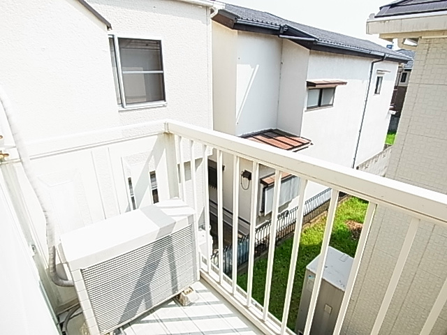 バルコニー　同一物件別部屋写真