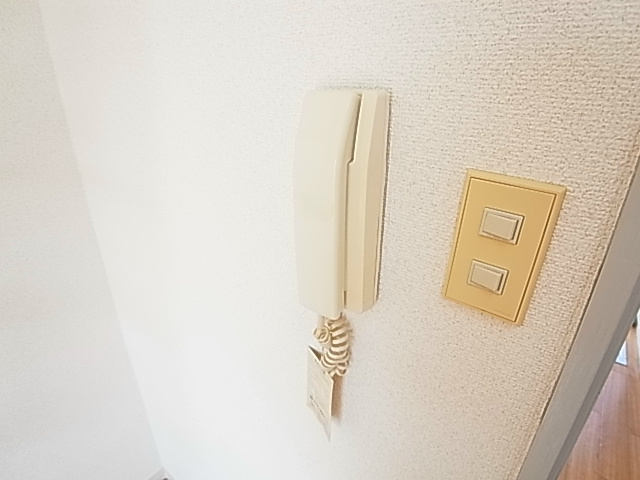 セキュリティ　同一物件別部屋写真