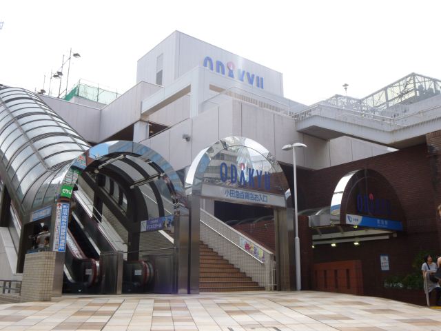 ショッピングセンター　小田急百貨店町田店（ショッピングセンター）まで340m