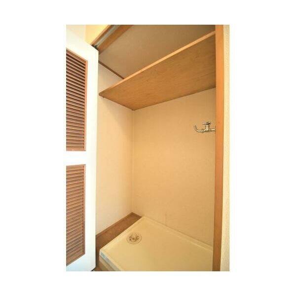 その他　室内洗濯機置き場です。