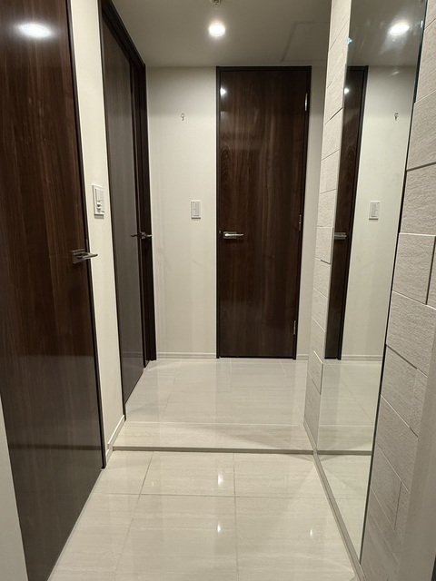 玄関　シューズインクローゼット有