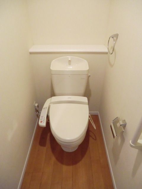 トイレ　写真は同タイプ住居です。