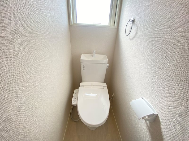 トイレ　※別部屋参考写真※