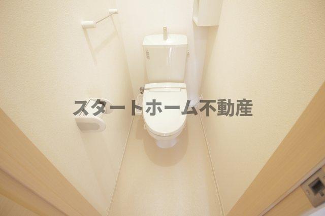 トイレ　コンパクトで使いやすいトイレです