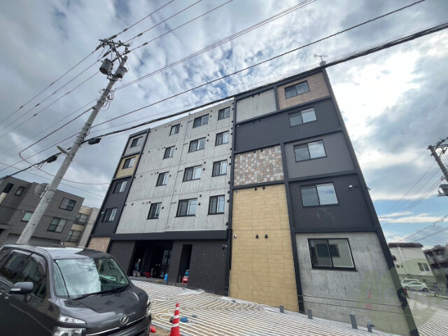 建物外観　札幌市白石区本郷通４丁目「Ｒ－ｆｉｎｏ　本郷通」