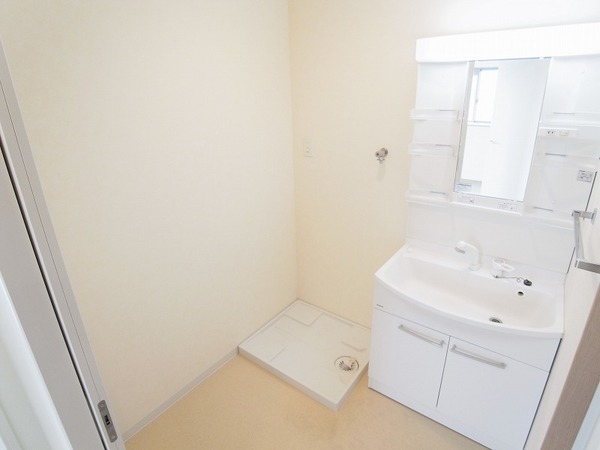 洗面設備　同型タイプ