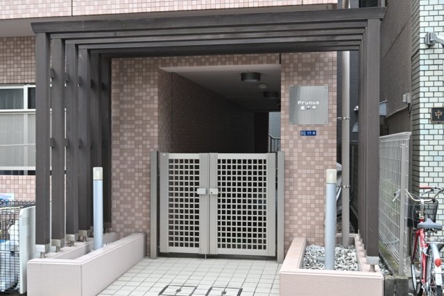 エントランス　毎日通るエントランスはこのようになっています