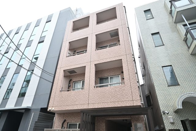 建物外観　外観は落ち着いています