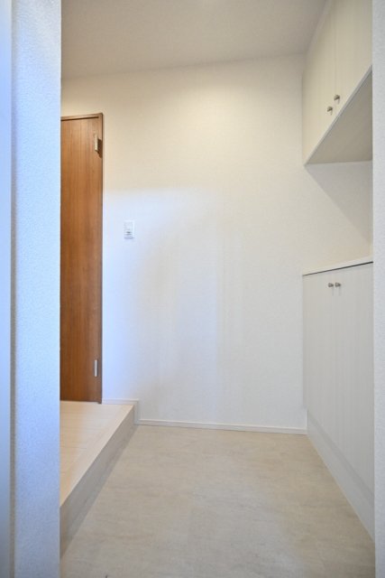 玄関　きれいな玄関です